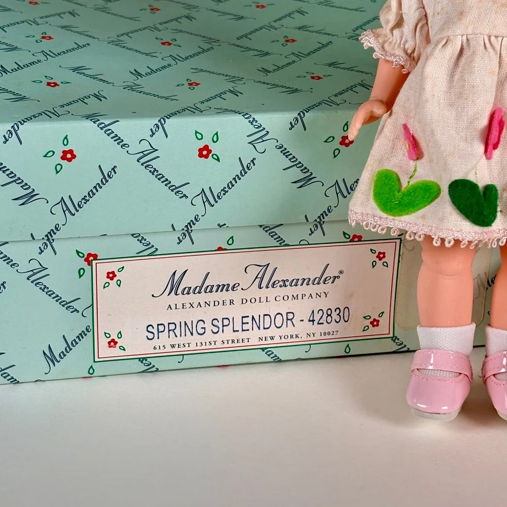 Madame Alexander SPRING SPLENDOR and Her Bear Chaos 8